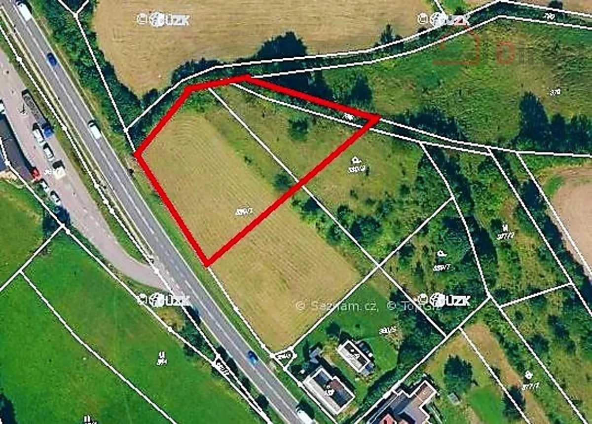 Prodej stavebního pozemku 2850 m²